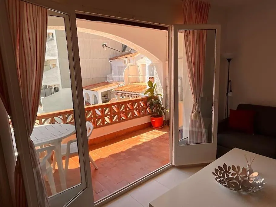 Apartment Lindo Apartamento Con Vistas Al Puerto Mistral Empuriabrava Spain